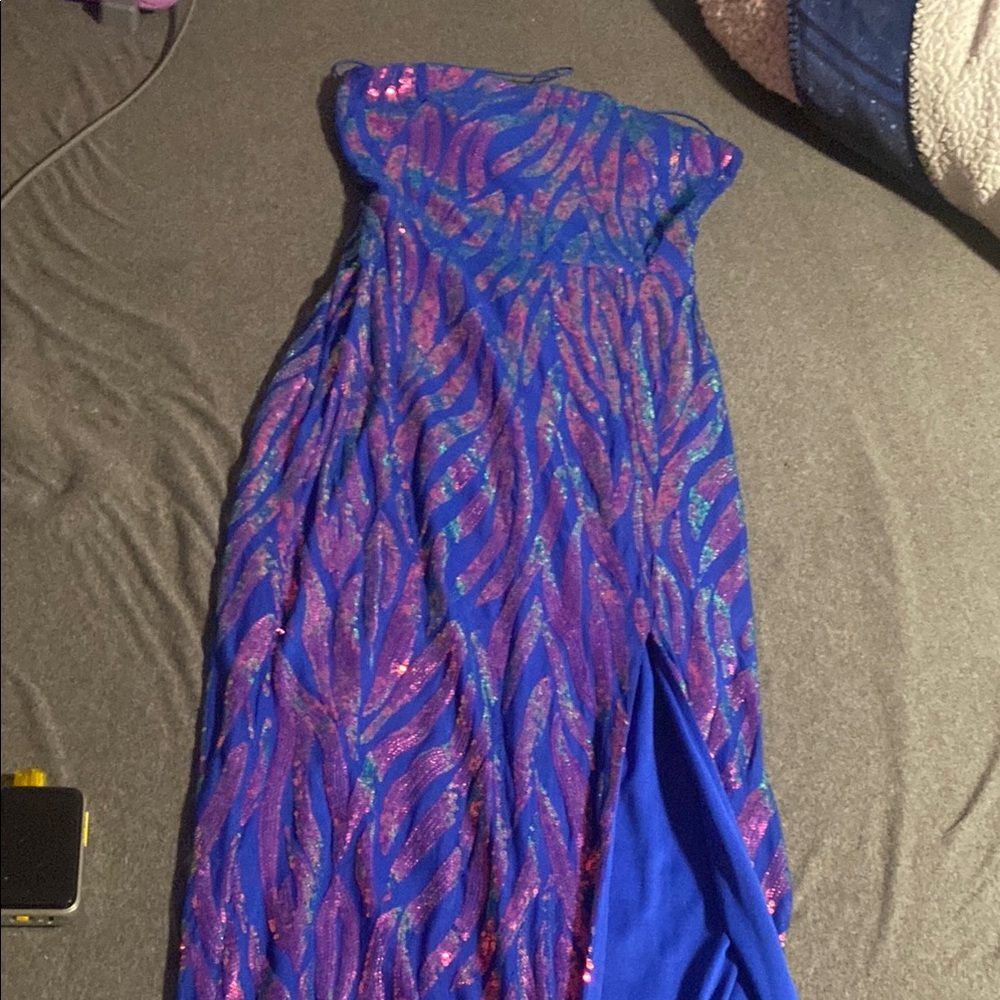 Elegant Blue and Purple Backless Dress